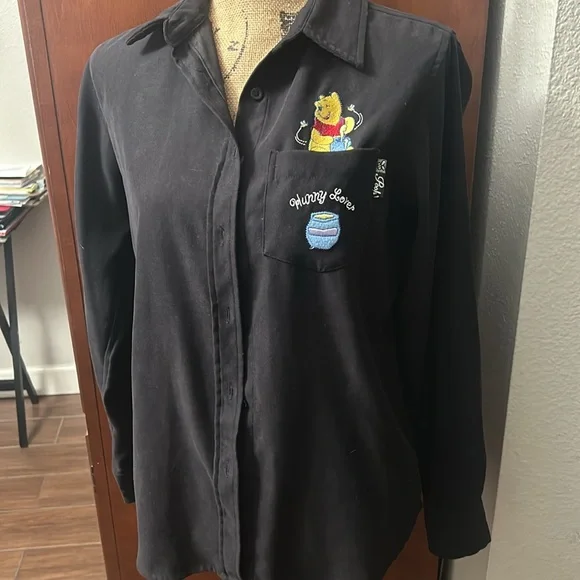 Disney Black Crew Neck Long Sleeve Button Down Shirt EUC
Final mark down - Picture 3 of 7